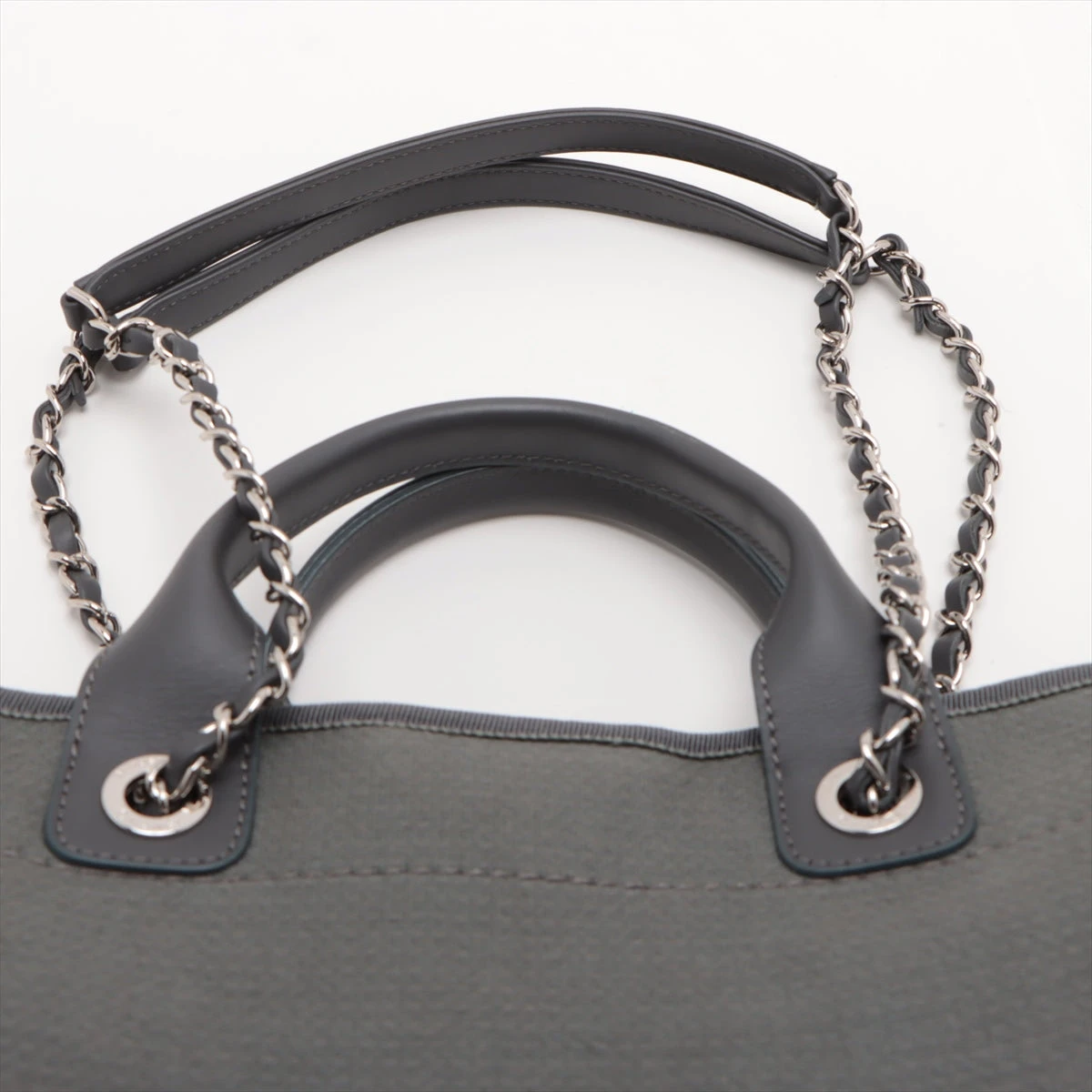 希少モデル✨シャネル　ドーヴィルライン　クラッチバッグ　キャンバス　グレー 楽天市場】【新品】CHANEL “シャネル” ドーヴィル ライン 2WAY
