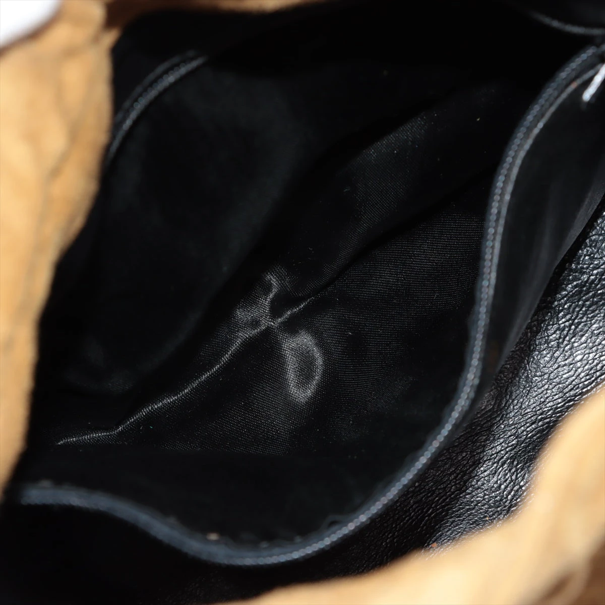 シャネル マトラッセ スエード×レザー チェーンショルダー バッグ 巾着 シャネル マトラッセ スエード×レザー チェーンショルダー バッグ 巾着