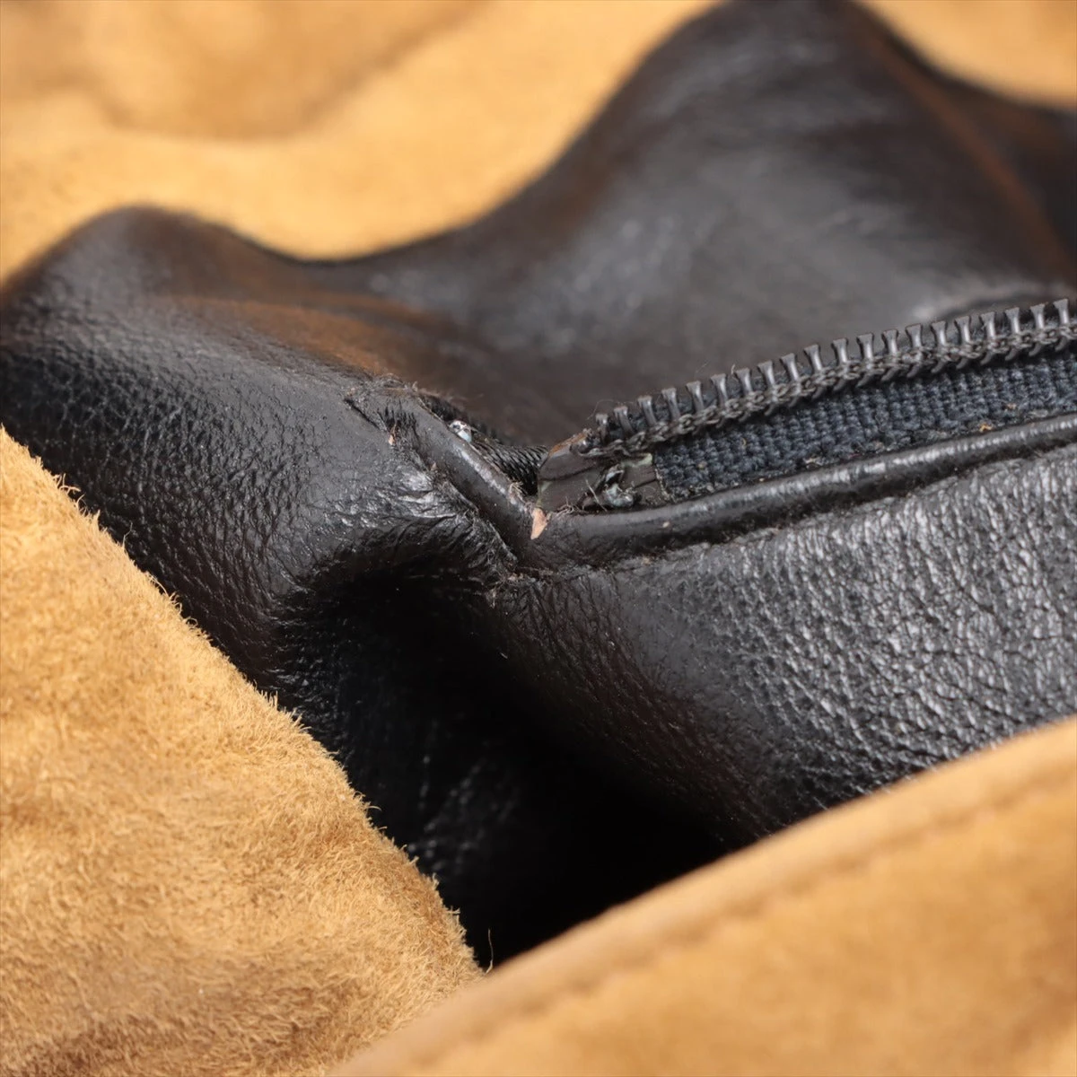 シャネル マトラッセ スエード チェーンショルダーバッグ 巾着