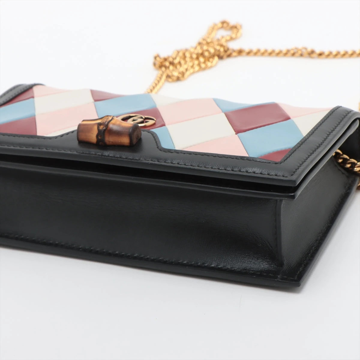 グッチ ラブライト レザー チェーンウォレット マルチカラー