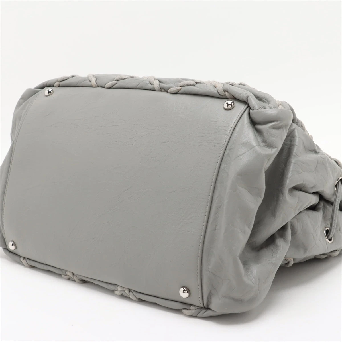 シャネル ウルトラステッチ レザー チェーンショルダーバッグ グレー  