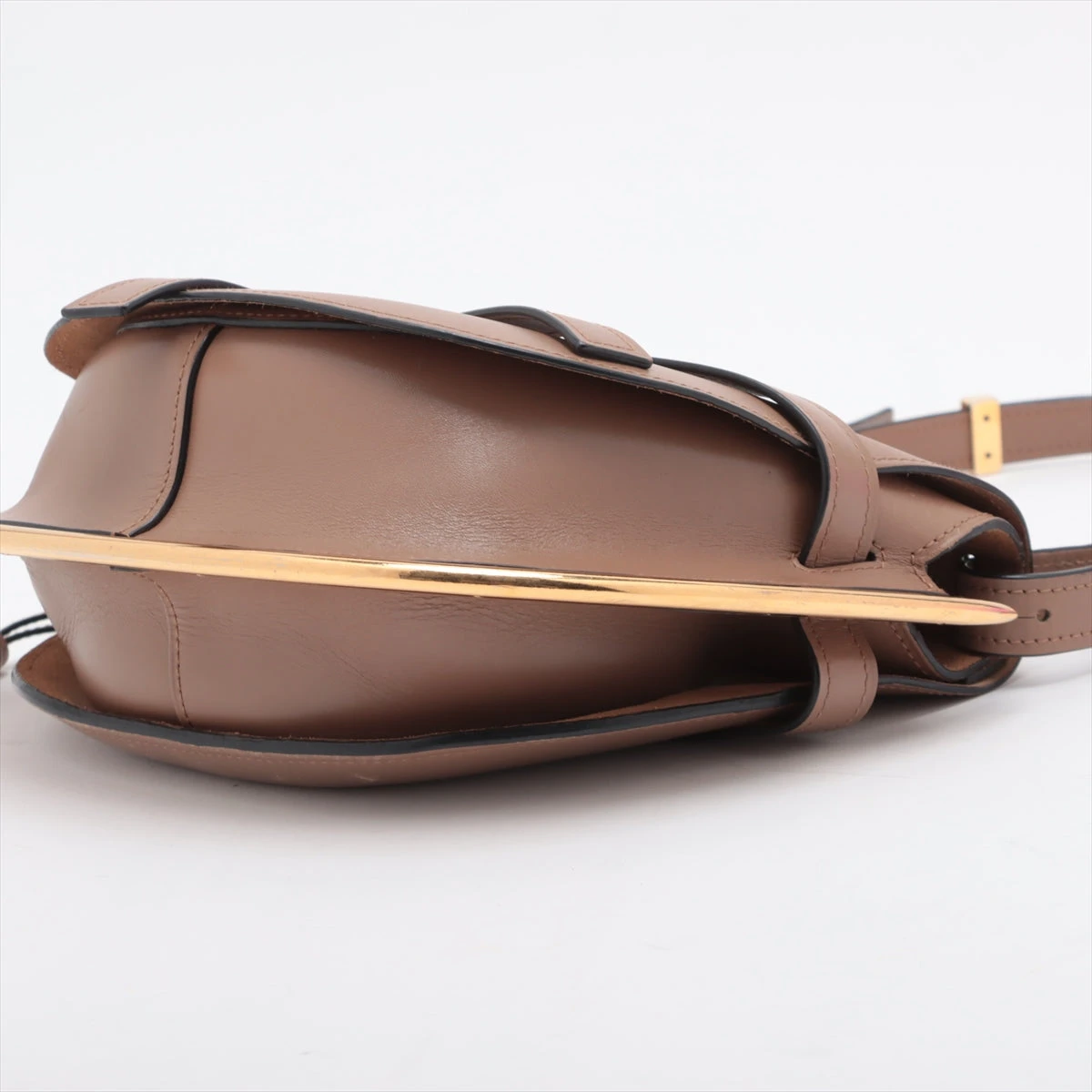 ☆お値下げ〜《未使用品 LOEWEショルダーバッグ》