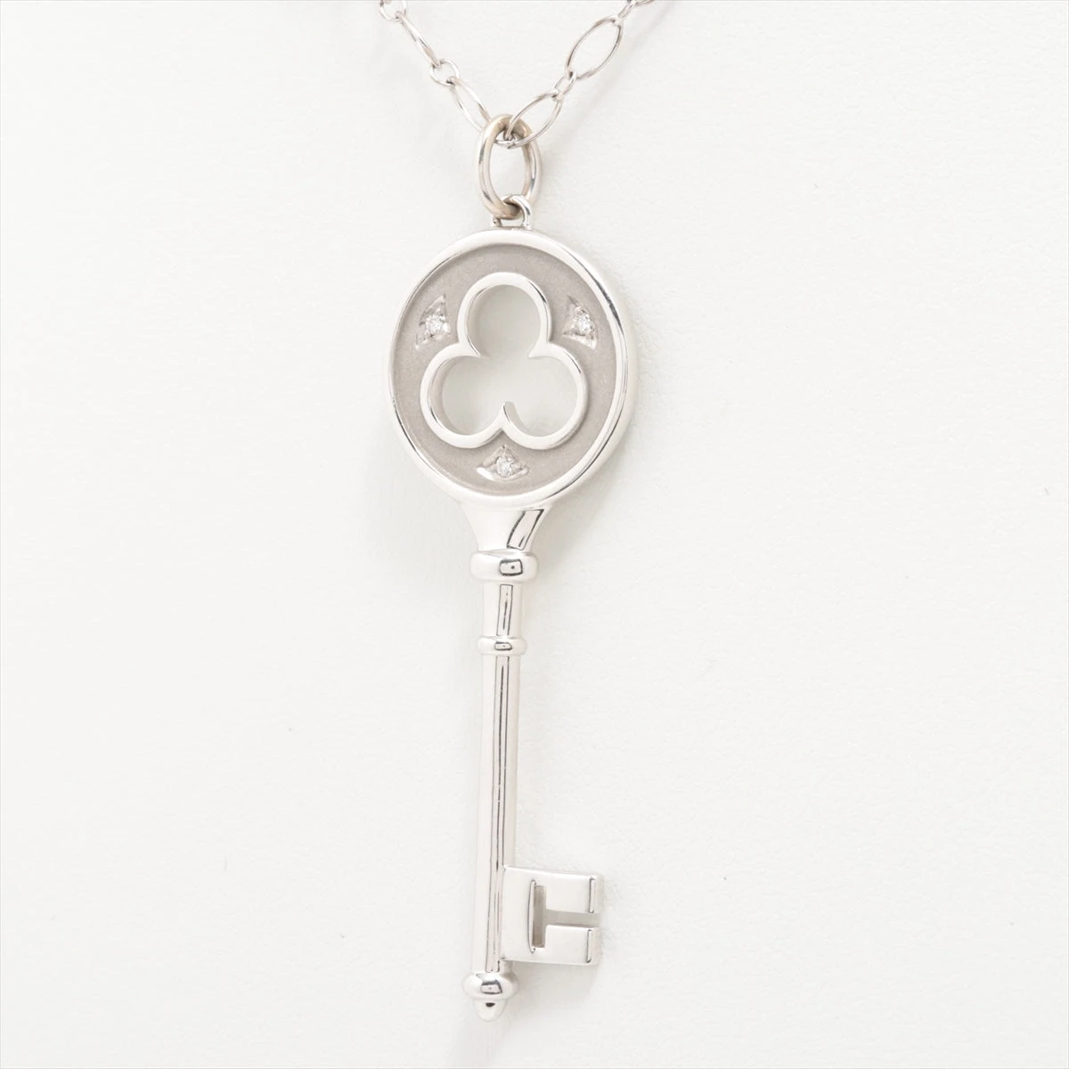 ティファニー クローバーキー 3P ダイヤ ネックレス 750(WG