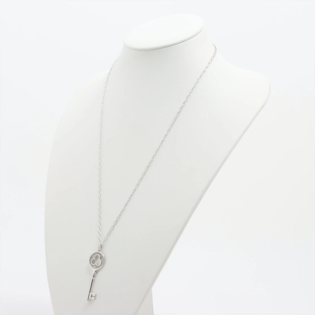 極美品✨ ティファニー ネックレス クローバー ダイヤ AG925 ティファニー クローバーキー 3P ダイヤ ネックレス 750(WG