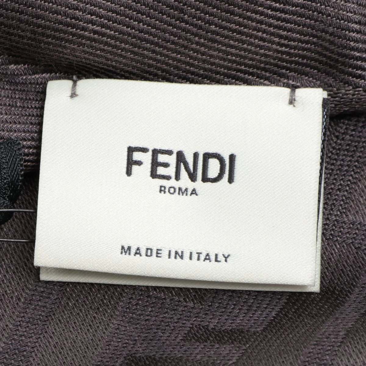FENDI グレー ファー ウール ストール FENDI グレー ファー ウール ストール