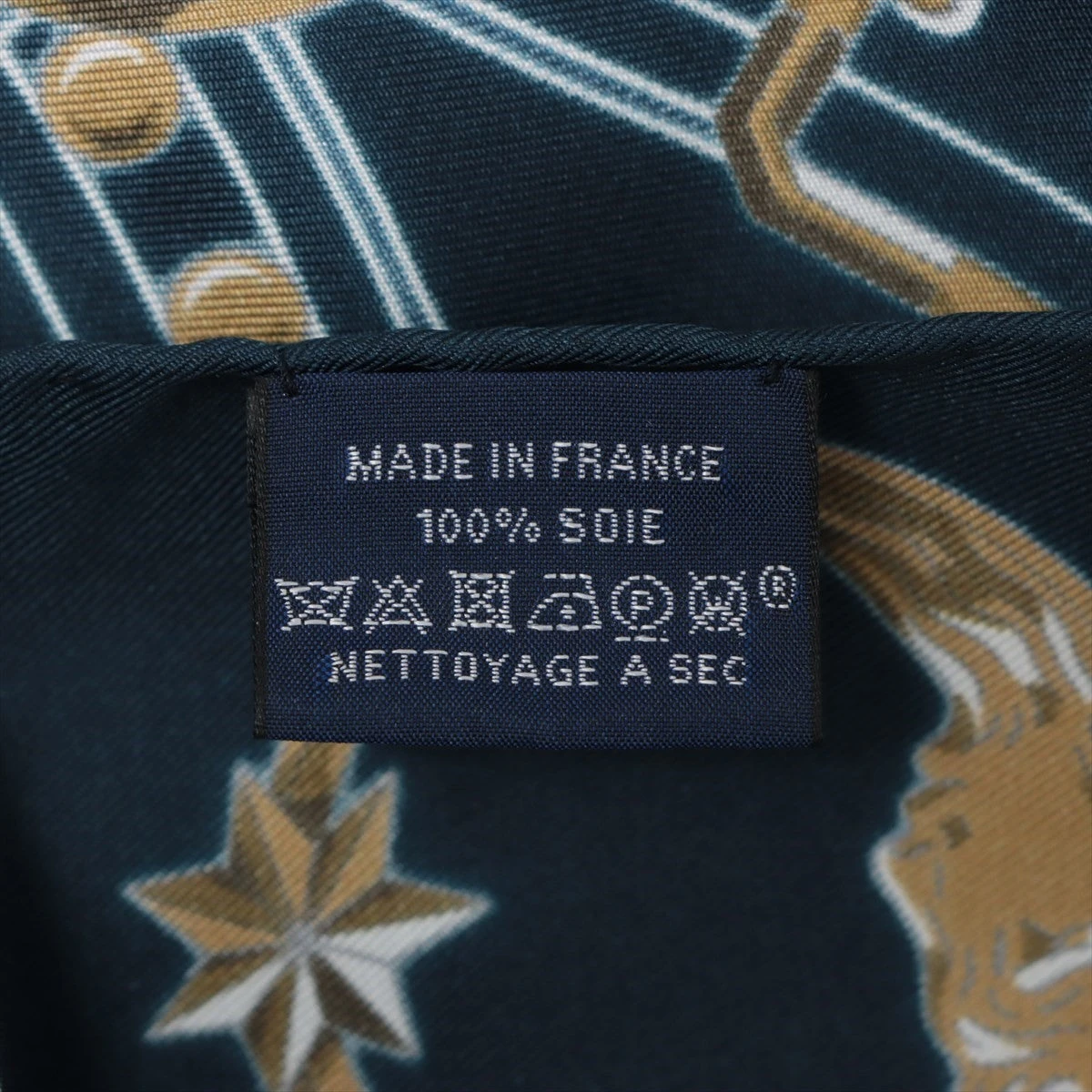 ⭐️美品⭐️ エルメス グラントゥラララ ツイリースカーフ ネイビー エルメス ツイリーマフラー ECHARPE DE SOIE Grand Tralala スカーフ