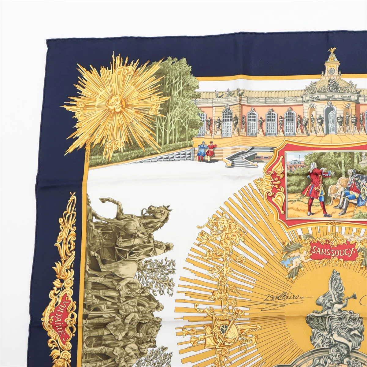 美品　HERMES カレ90 サンスーシ宮殿 ネイビー系 SANSSOUCY 美品 HERMES カレ90 サンスーシ宮殿 ネイビー系 SANSSOUCY