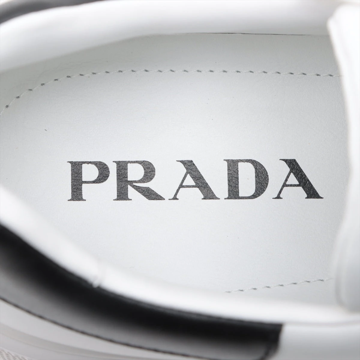 PRADA プラダレザースニーカー ホワイト2EG361 サイズ25.5cm