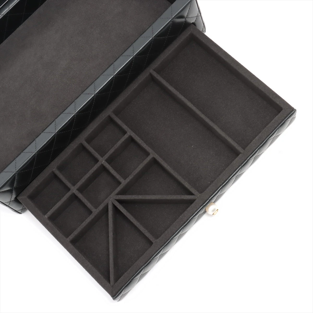 シャネル マトラッセ ラムスキン ジュエリーケース ブラック