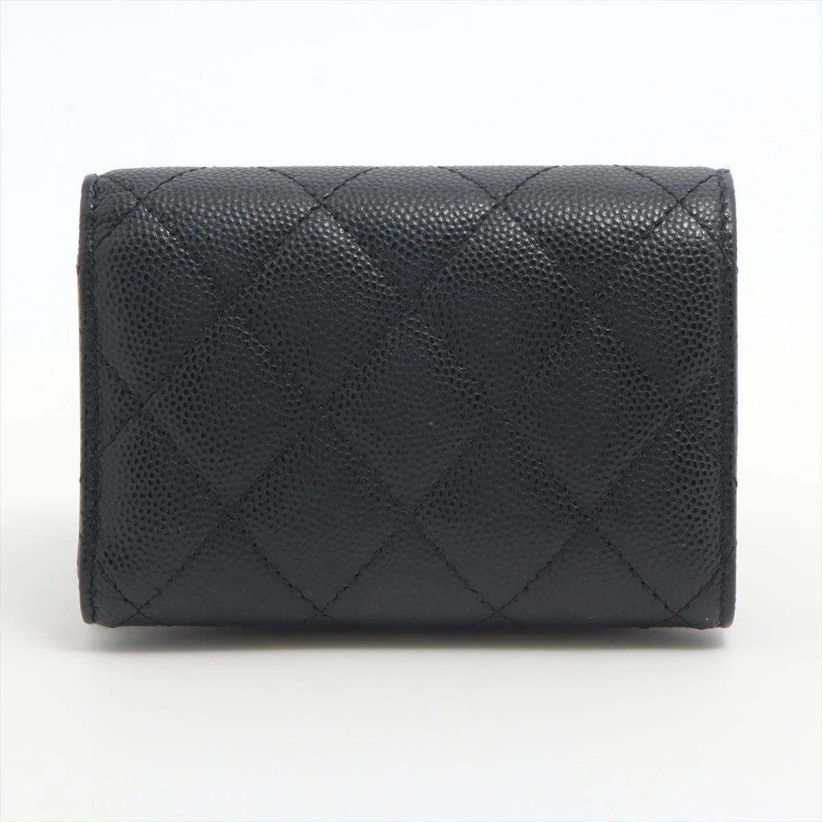 シャネル マトラッセ キャビアスキン コンパクトウォレット ブラック