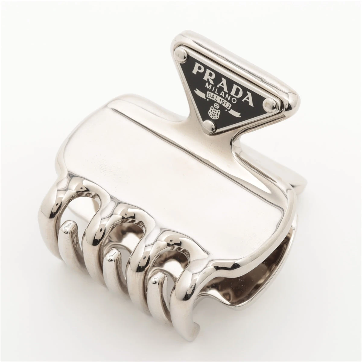 PRADA トライアングルロゴ　クリップ　シルバー プラダ トライアングルロゴ ヘアクリップ GP シルバー A2557719