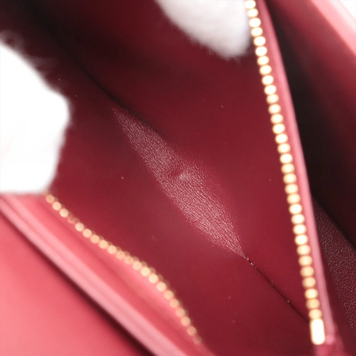 本日限定価格　セリーヌ　　ショルダーバッグ　トリオンフ 金具　ボルドー 本日限定価格 セリーヌ ショルダーバッグ トリオンフ 金具 ボルドー