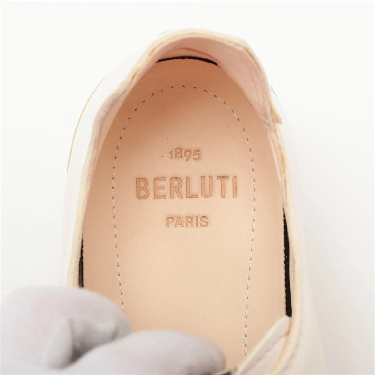 【未使用】Villari（ヴィラーリ）アマルフィ　バスケット高級感 未使用】Villari（ヴィラーリ）アマルフィバスケット高級感