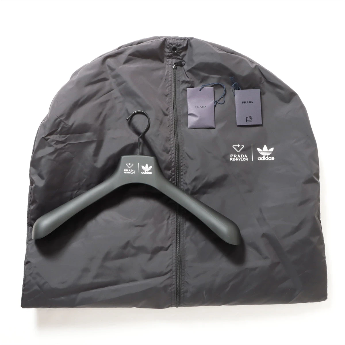 プラダ×アディダス Re Nylon リ ナイロン 21AW ナイロン ナイロン