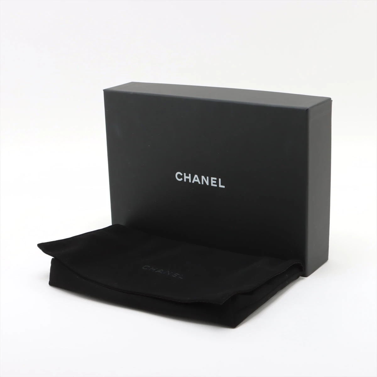 ⭐️美品⭐️シャネル CHANEL 財布 マトラッセ キャビアスキン ブラック 美品 CHANEL シャネル キャビアスキン マトラッセ 折り財布