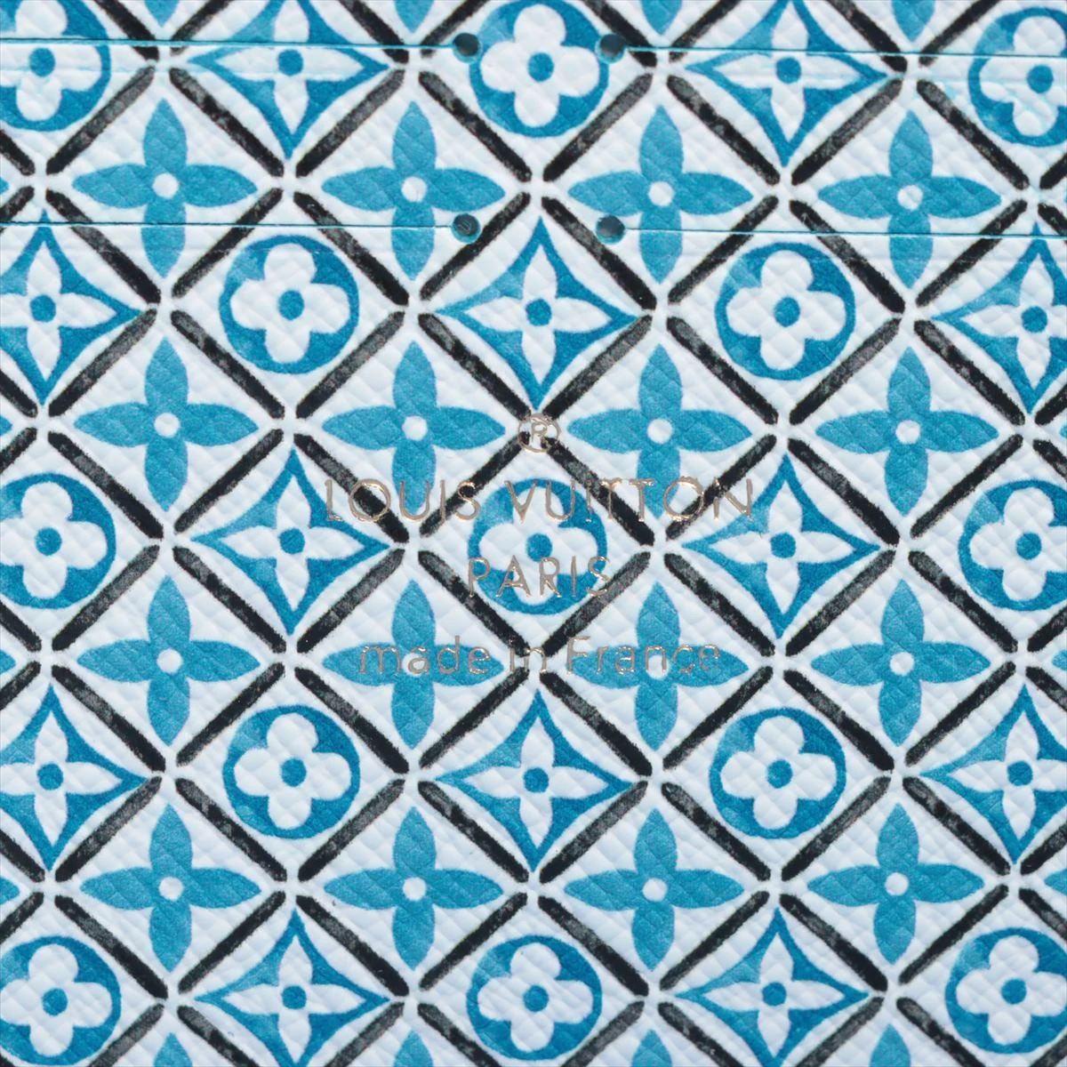 ヴィトン LVバイ ザ プール ジッピーウォレット 型番 ブルー×ホワイト