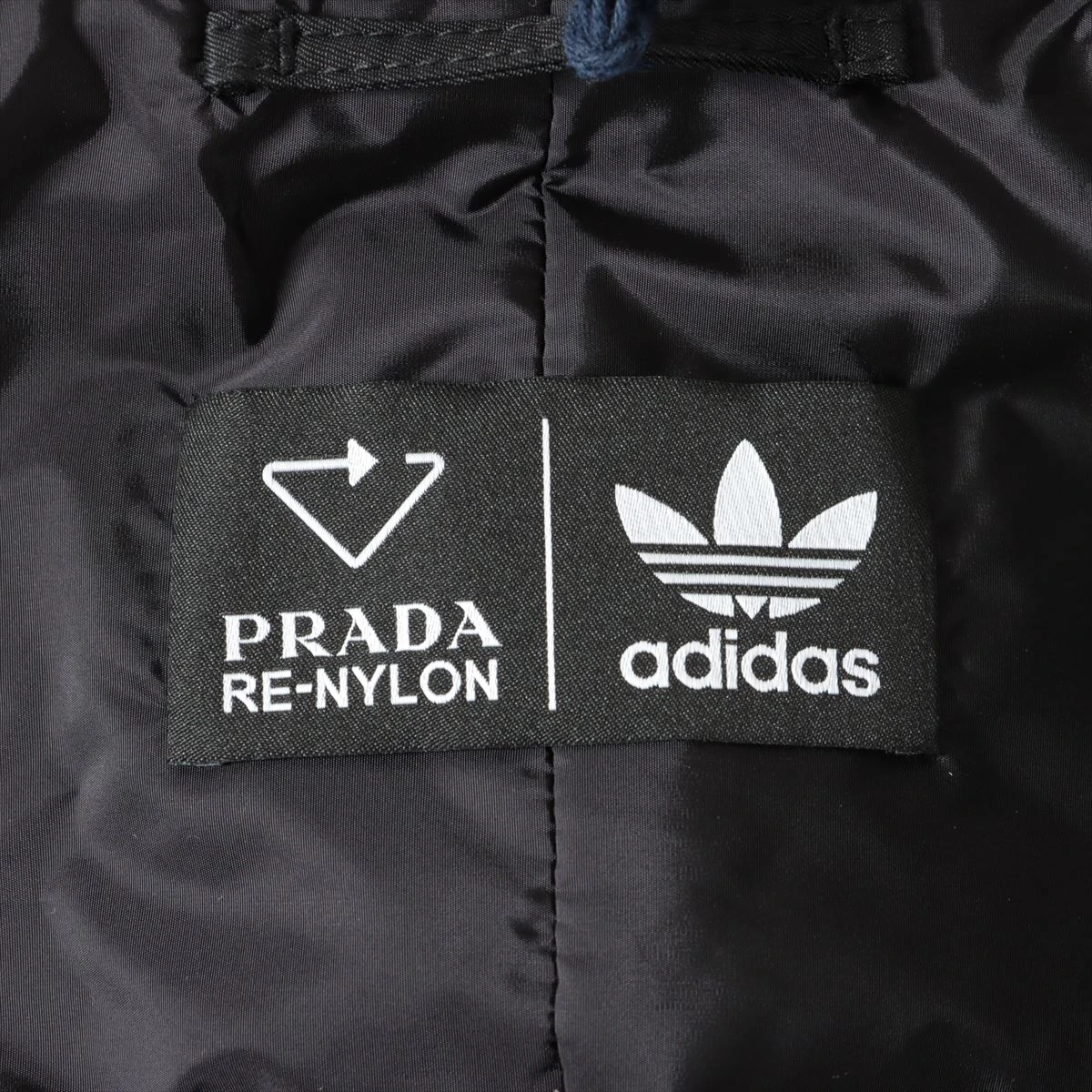 プラダ×アディダス Re Nylon リ ナイロン 21AW ナイロン 中綿コート 48