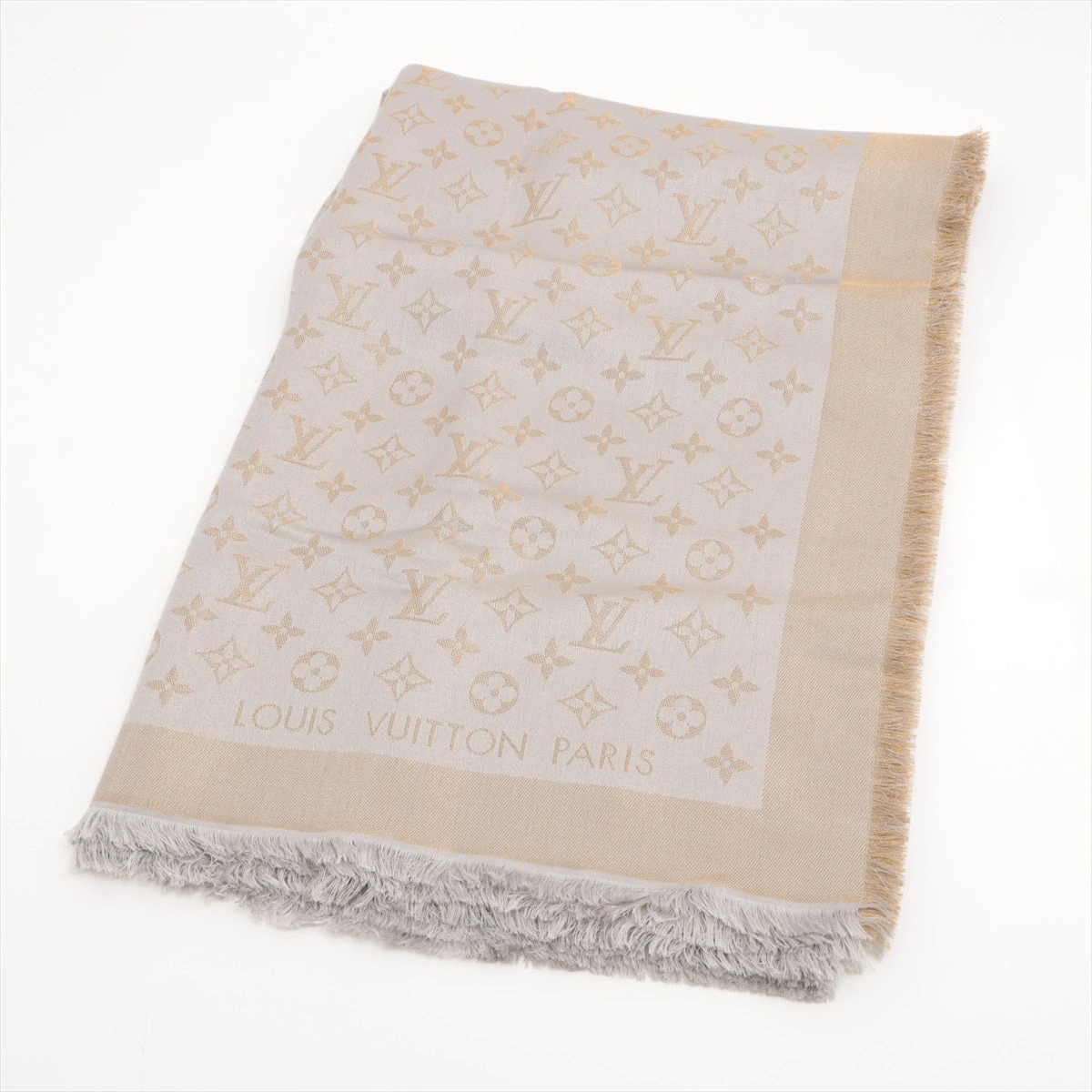 新品　ヴィトン　大判ストール　シルク　ベージュ ルイヴィトンストールベージュお値下げします