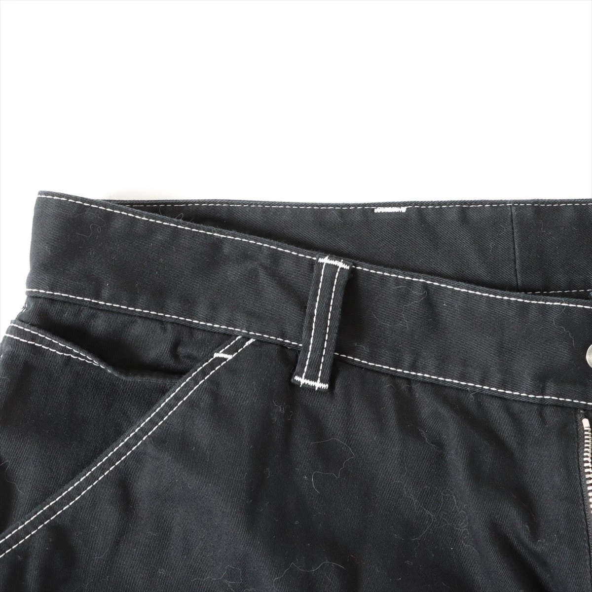 PRADA サイドライン スナップボタン パンツ ブラック トライアングルロゴ Prada トライアングルロゴ パンツ | ブラック | FARFETCH JP