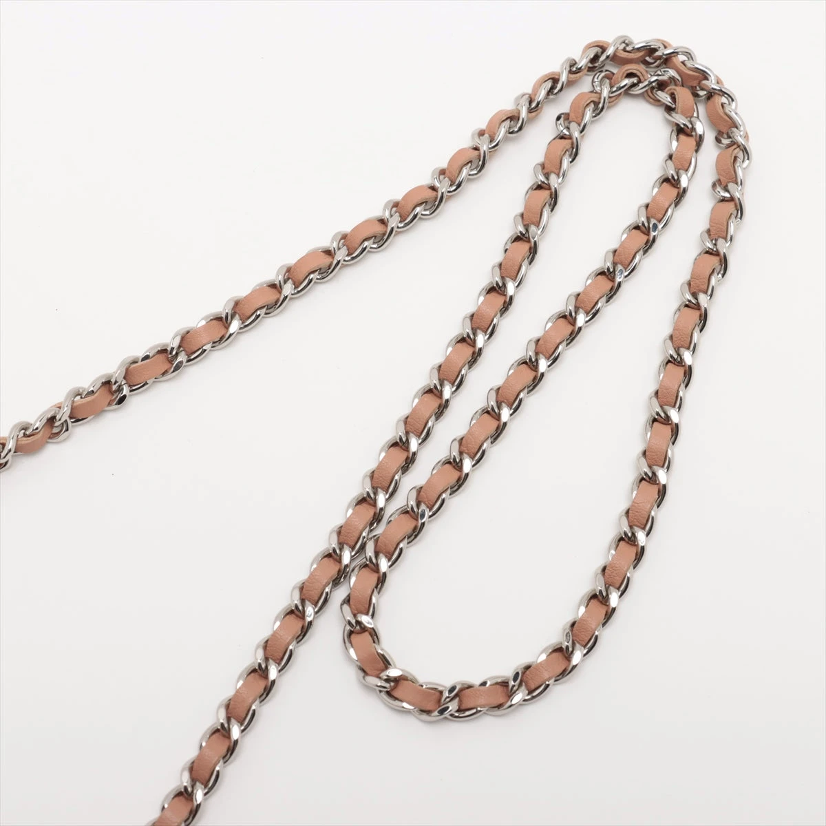 シャネル Vステッチ ラムスキン チェーンウォレット ベージュ シャネル Vステッチ ラムスキン チェーンウォレット ベージュ