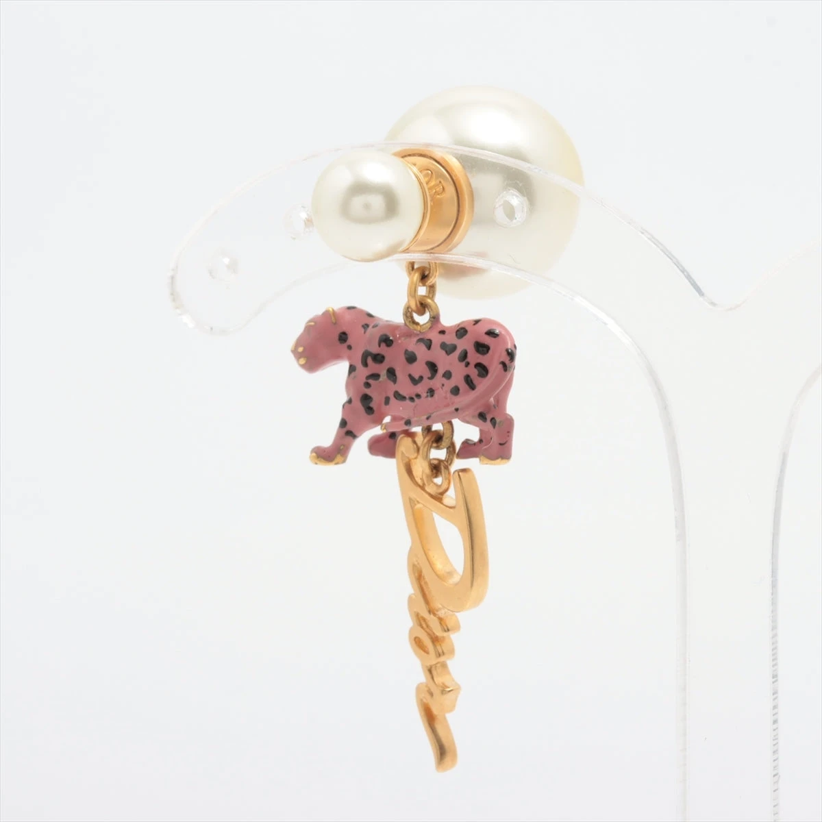 関税送料込♡DIOR コーラルディテールのシングルピアス DIOR | DIOR Fashion JA | ファッション＆アクセサリー
