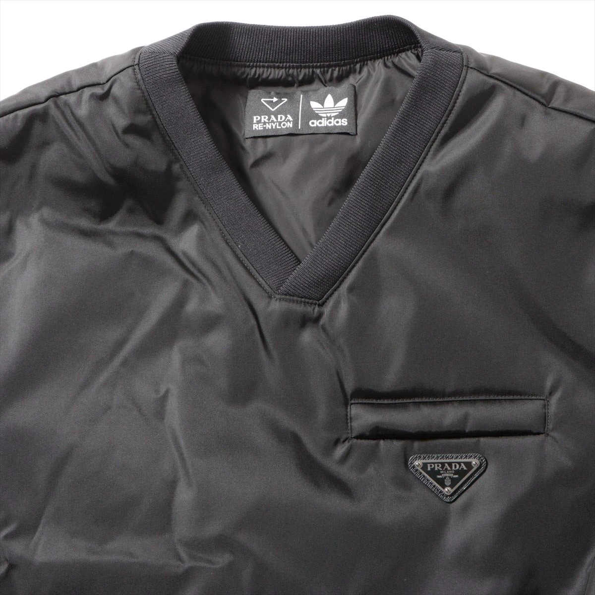 プラダ×アディダス Re Nylon リ ナイロン 21年 ナイロン プラダ×アディダス Re Nylon リ ナイロン 21年 ナイロン