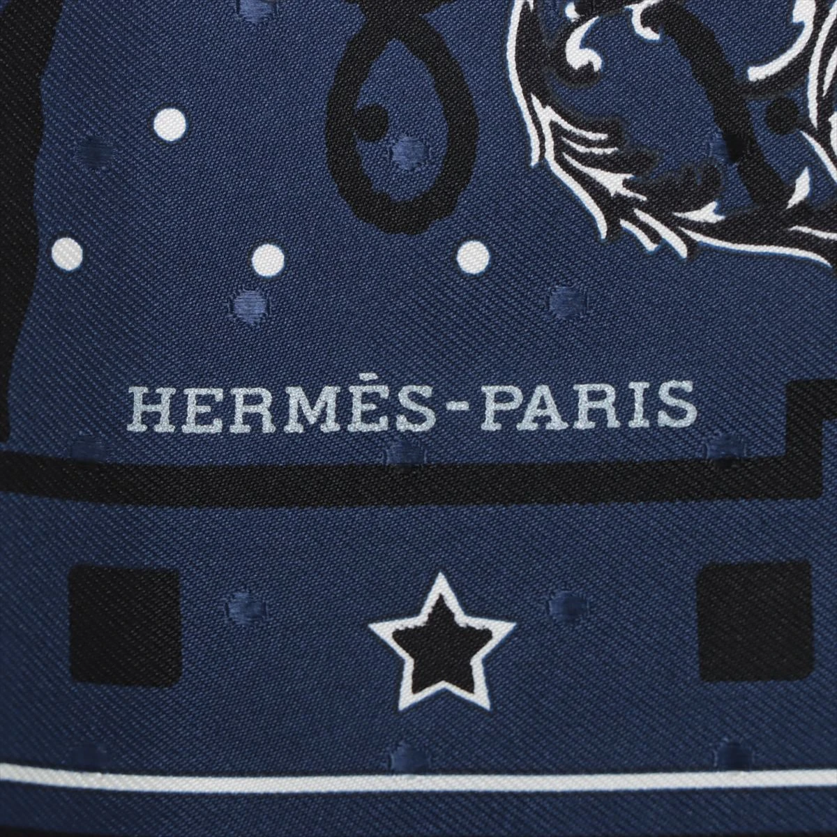 エルメス シルクスカーフ 鍵柄 | VINTAGE PARIS