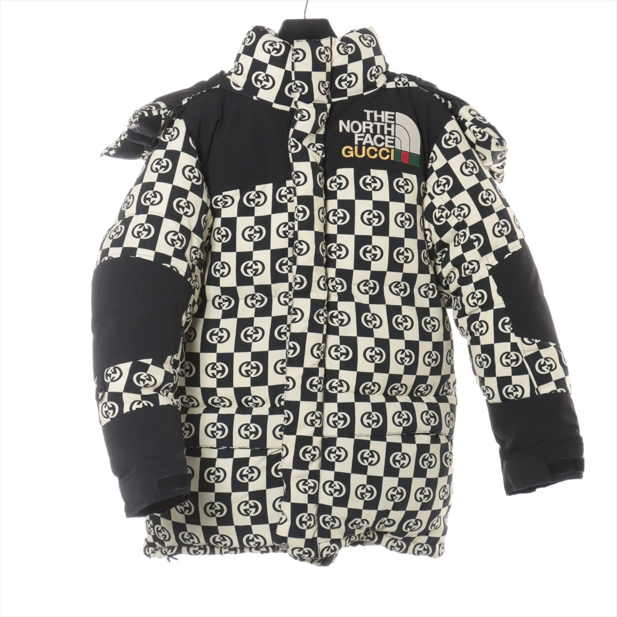 GUCCI ブラック ホワイト パターン ジャンパー XS GUCCI ブラック ホワイト パターン ジャンパー XS