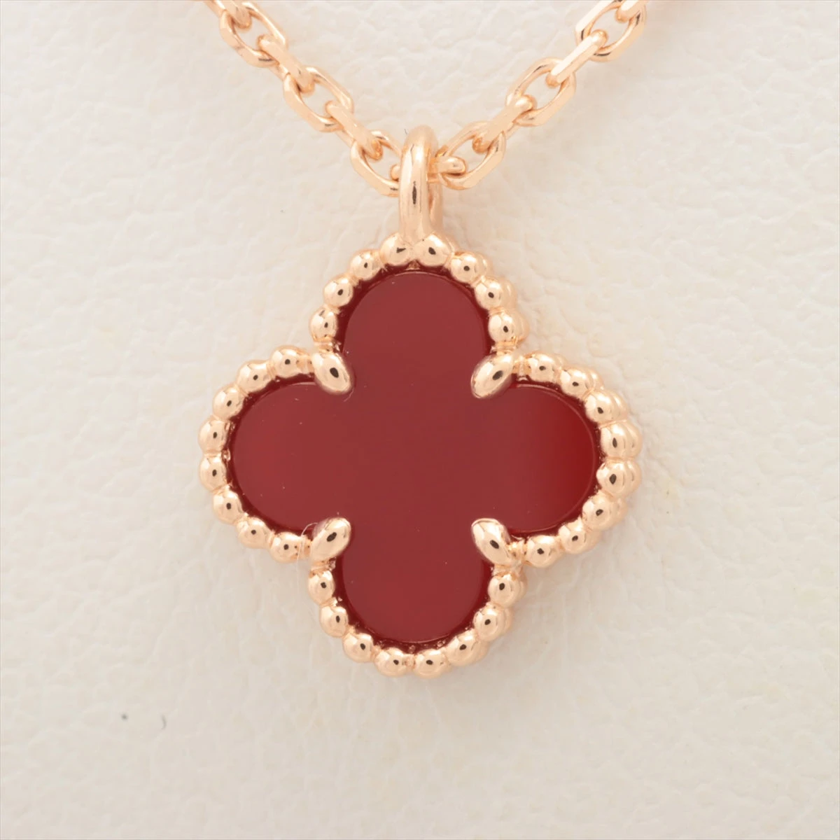 ヴァンクリーフ&アーペル スウィートアルハンブラ カーネリアン