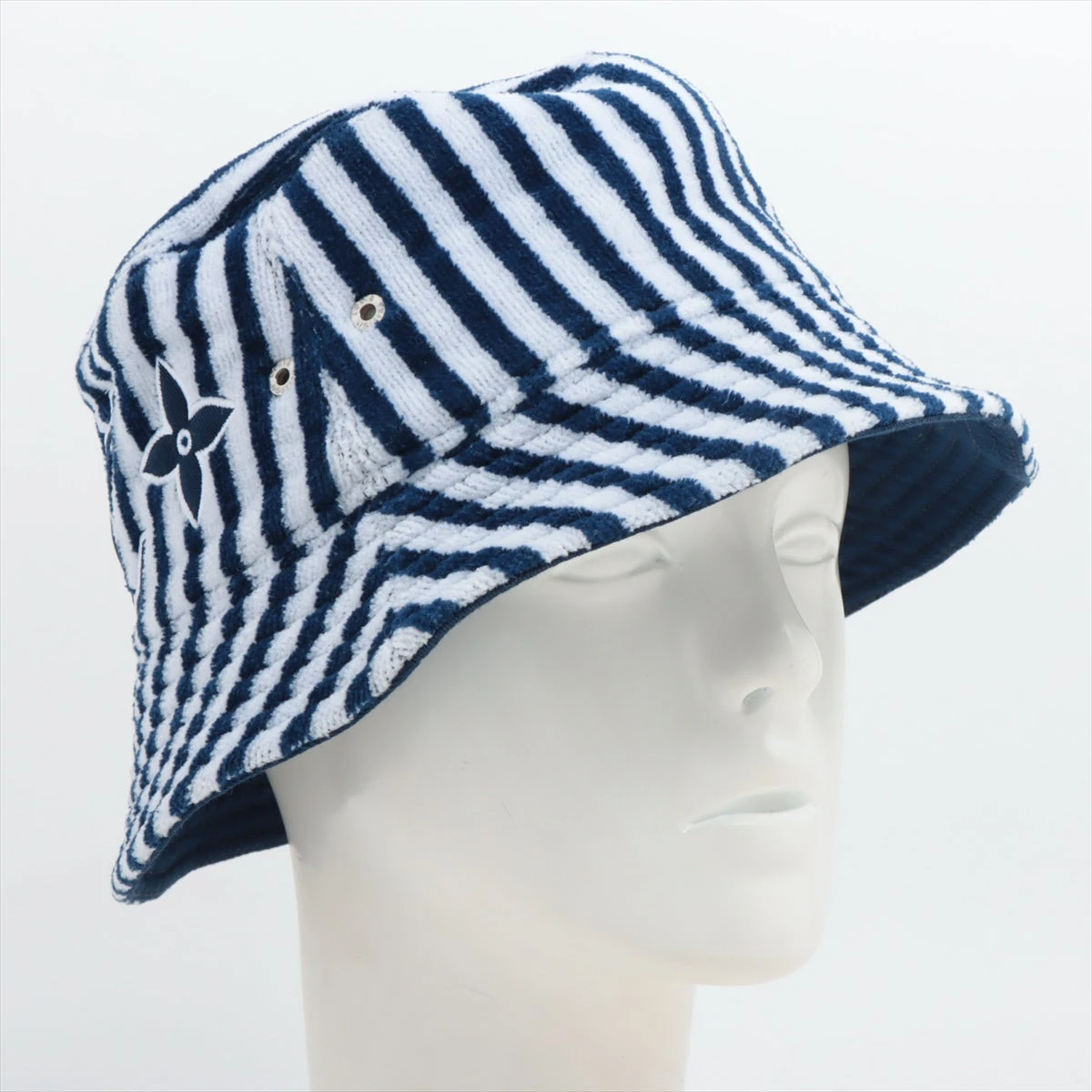 ルイヴィトン M77622 シャプカ LVグラフィカル バケットハット ルイヴィトン M77622 シャプカ LVグラフィカル バケットハット - メルカリ