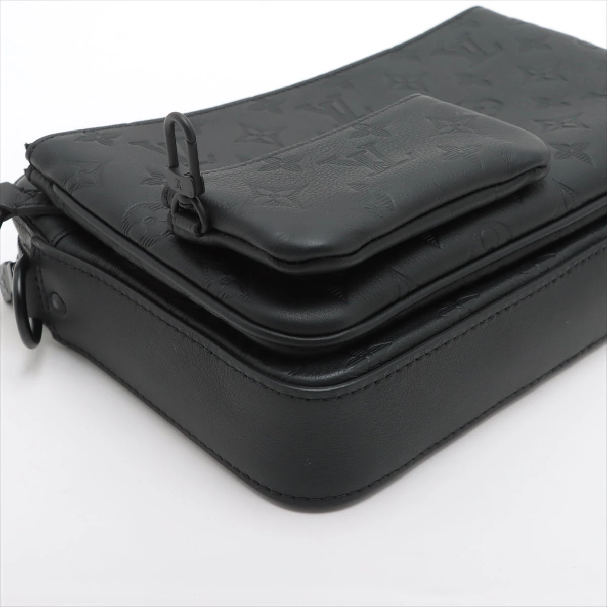 新品同様◎ルイヴィトン トリオ•メッセンジャー モノグラム・シャドウM46602 LOUIS VUITTON ルイヴィトン バッグ メンズ トリオ