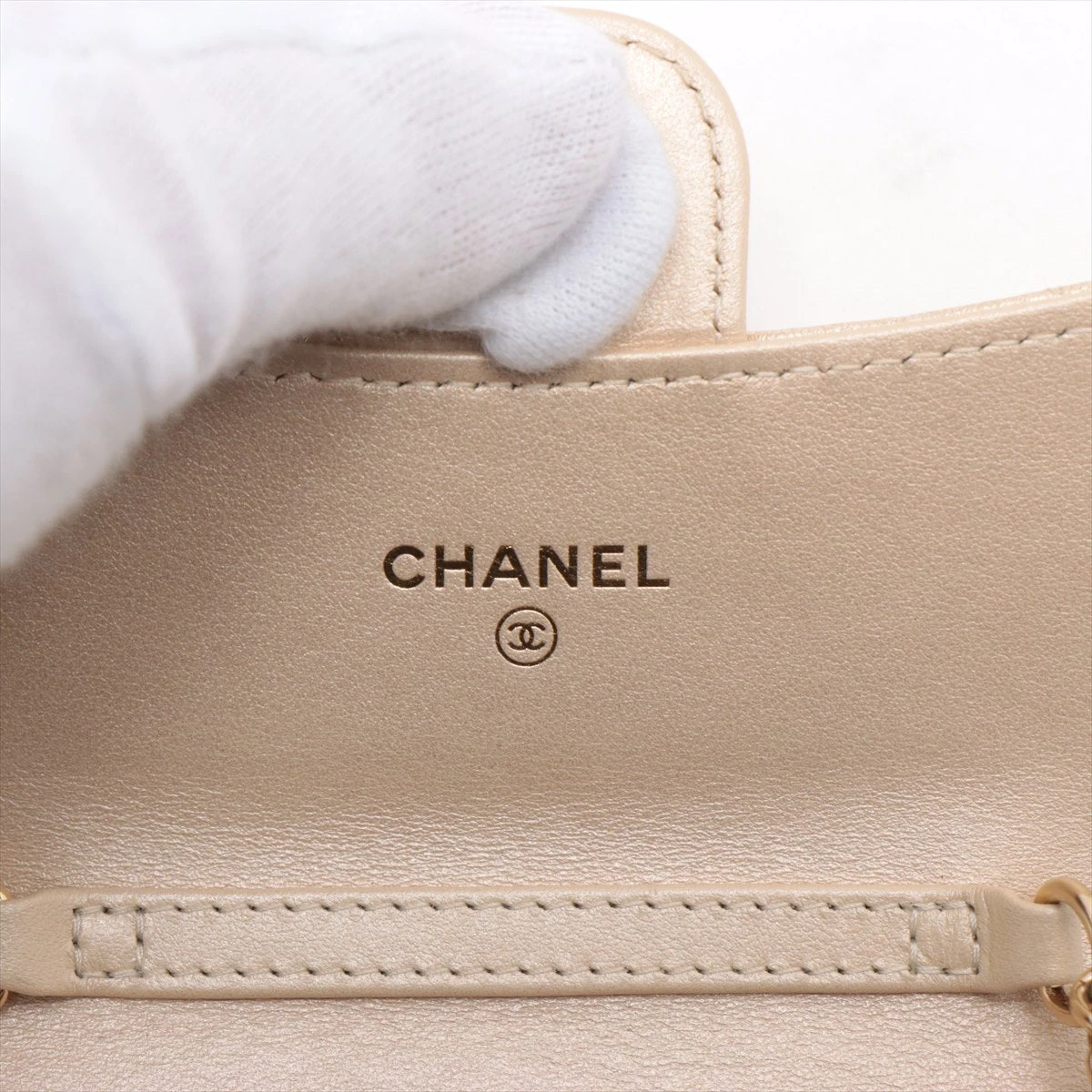 シャネル ラムスキン チェーンウォレット ゴールド金具 31番台 シャネル ラムスキン チェーンウォレット ゴールド金具 31番台