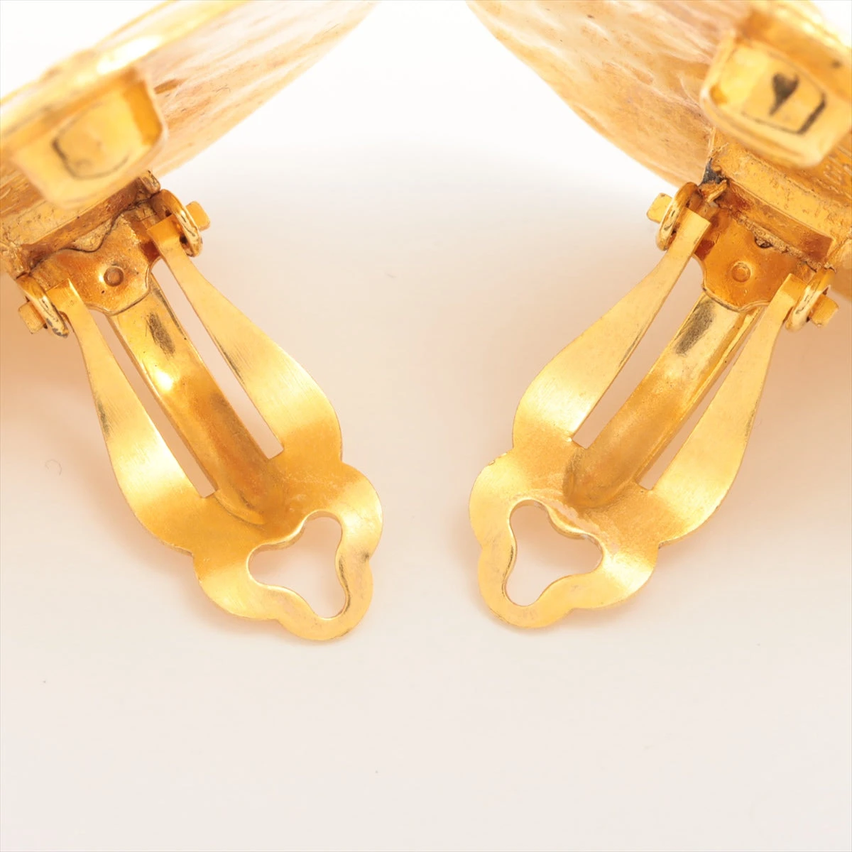 ゴールドのココアロゴイヤリング 中古】 CHANEL シャネル COCO MARK EARRINGS ココマーク
