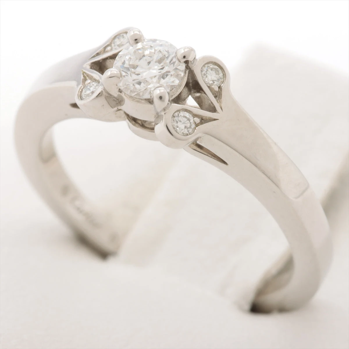 カルティエ バレリーナ ダイヤ リング Pt950 4.7g 0.18 47 A2662431  