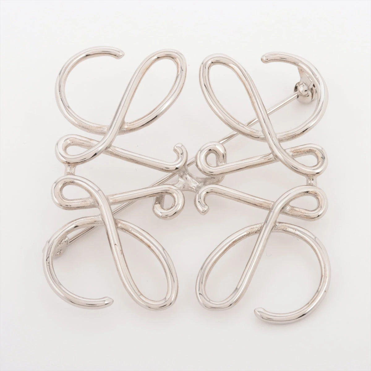 ロエベ アナグラムブローチ 【公式通販】