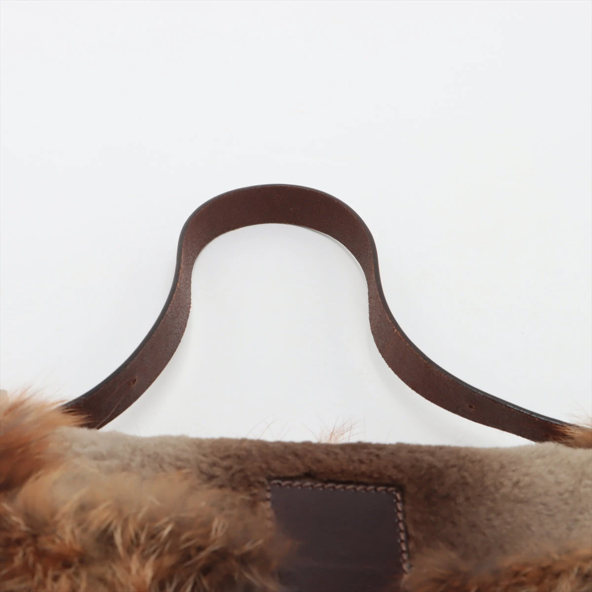 フェンディ マンマバケット ファー×レザー ショルダーバッグ