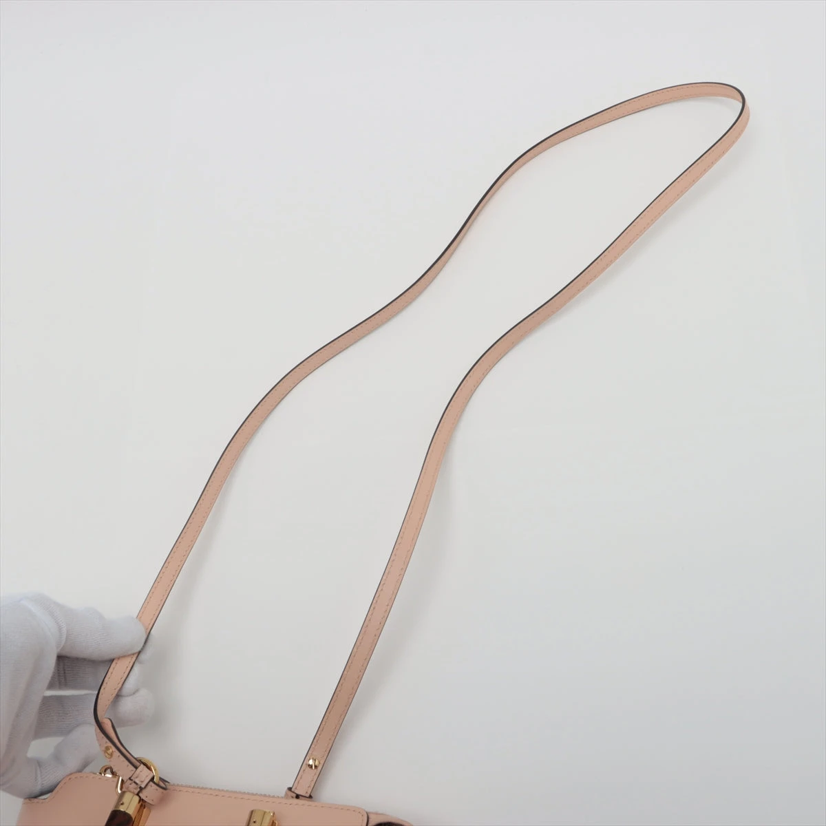 FENDI カーフレザー ２WAY ピンクベージュ ハンドバッグ 8BH367 FENDI カーフレザー 2WAY ピンクベージュ ハンドバッグ 8BH367