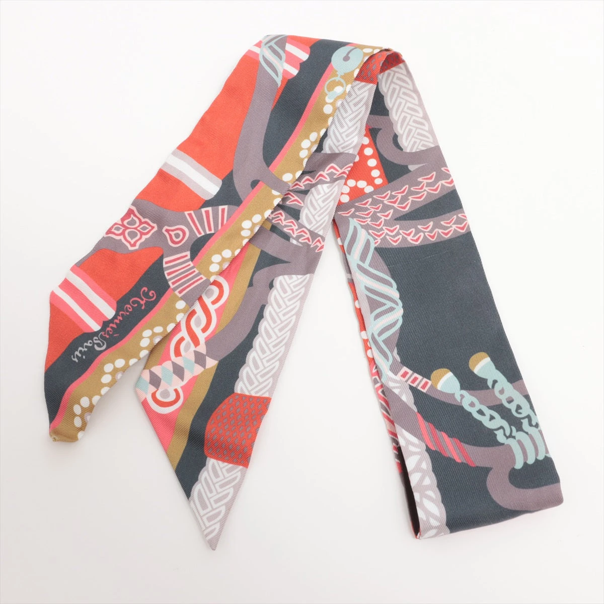 ☆2日間限定・早い者勝ち☆HERMES PARIS 幾何学模様スカーフ 210.jpg