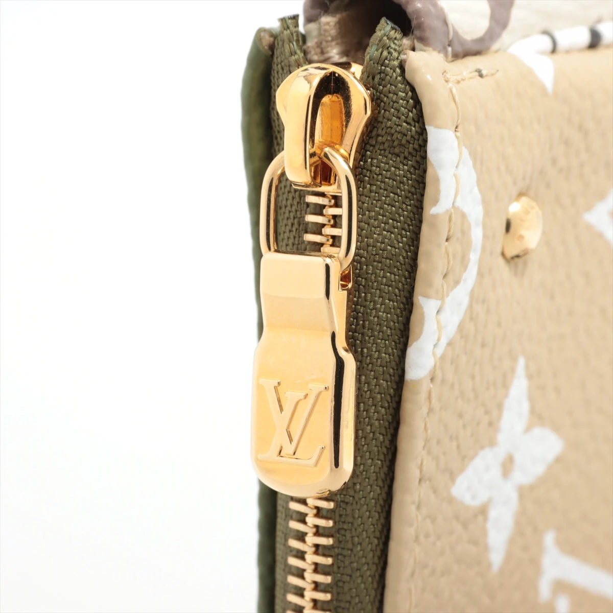 ルイヴィトン　ジャイアントモノグラム　ミニポシェット　新品未使用 LOUIS VUITTON ルイ・ヴィトン ポシェット・トリオ モノグラム