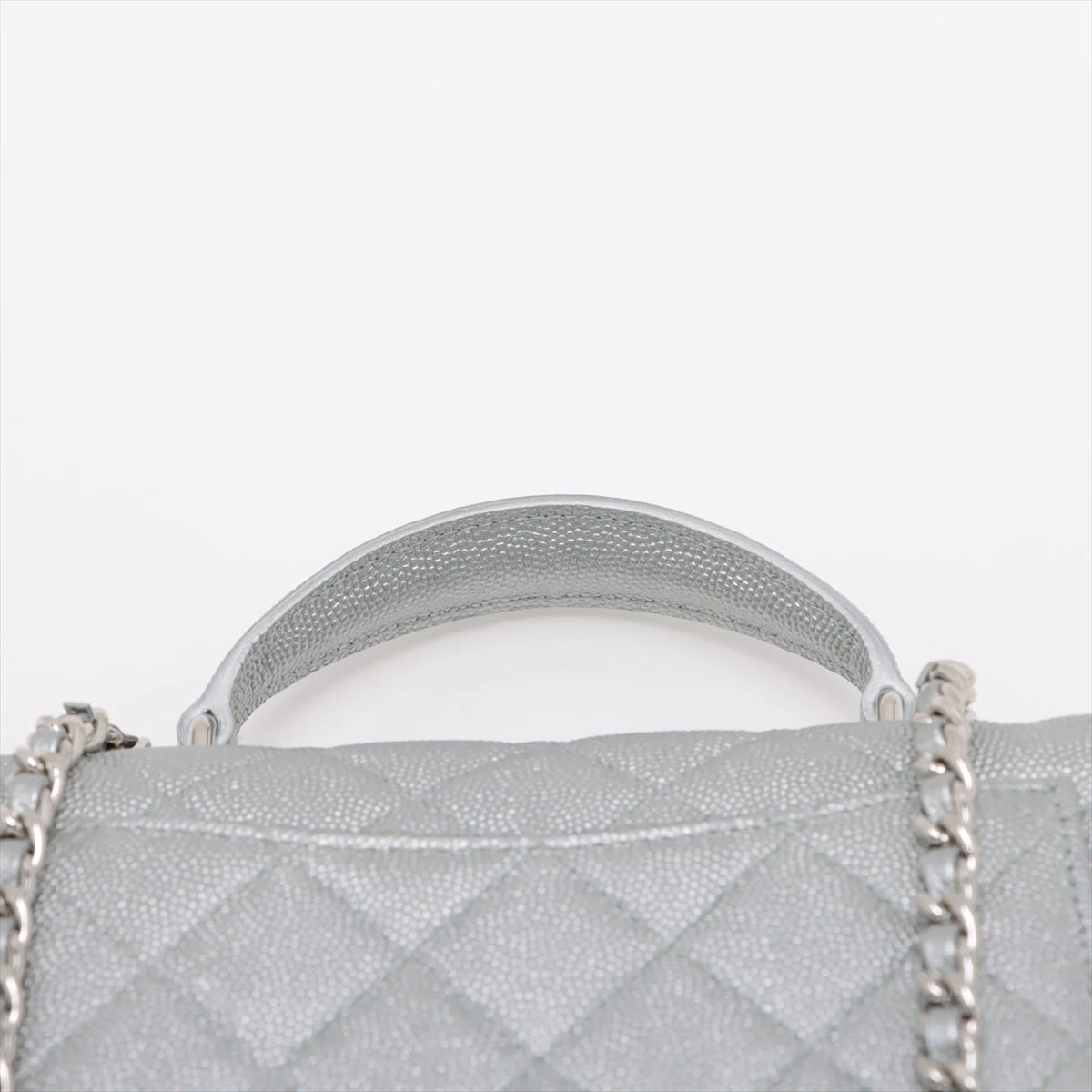 シャネル マトラッセ キャビアスキン チェーンショルダーバッグ