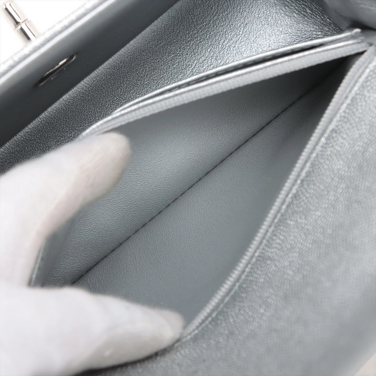 シャネル マトラッセ キャビアスキン チェーンショルダーバッグ トップ