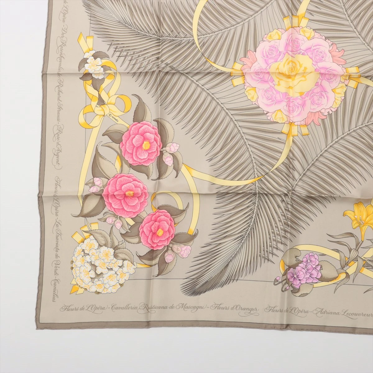 エルメス カレ90 Fleurs de L'Opera オペラの花 スカーフ シルク