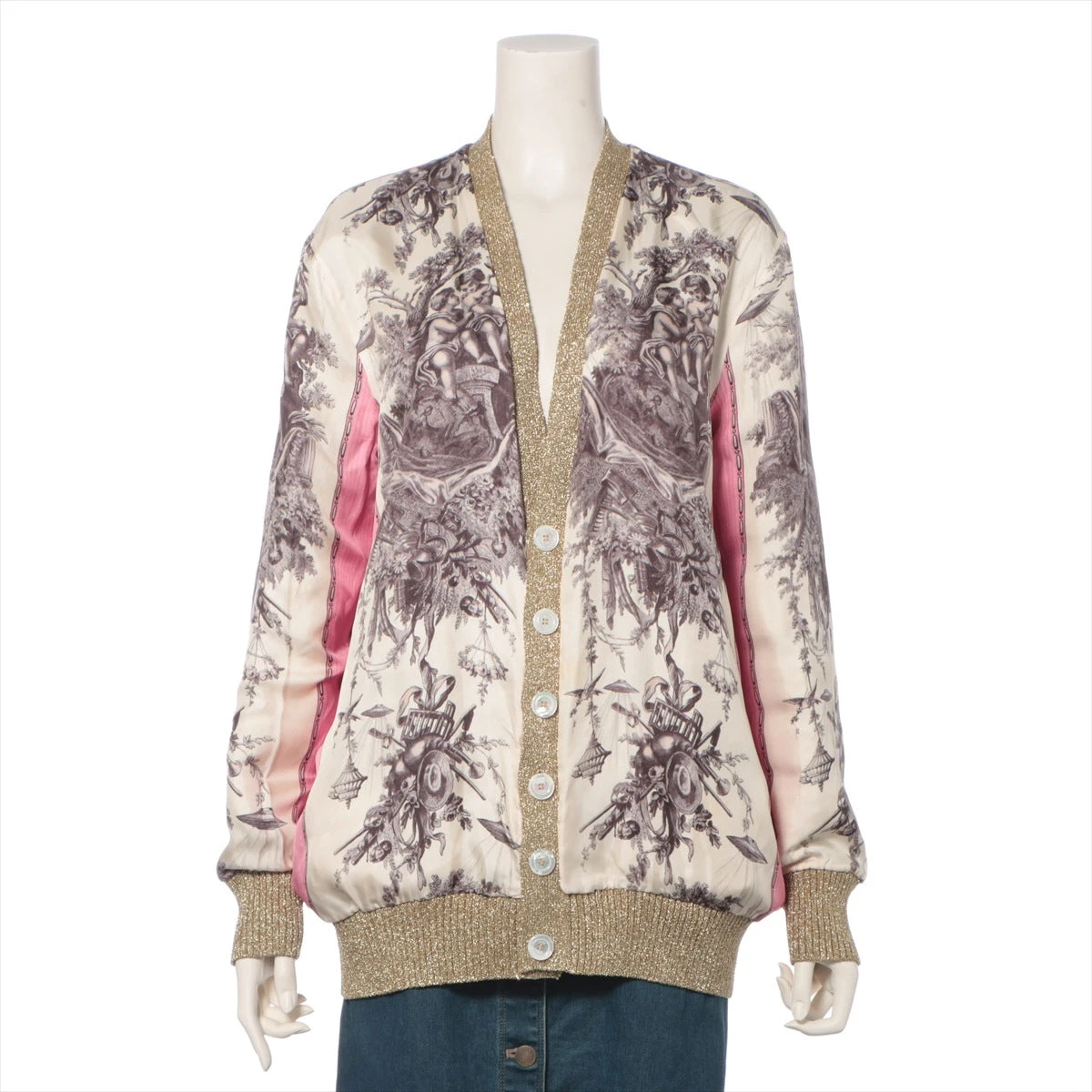 未使用　GUCCI レディースカーディガン　ベージュ　ベルト付き 未使用 GUCCI レディースカーディガン ベージュ ベルト付き