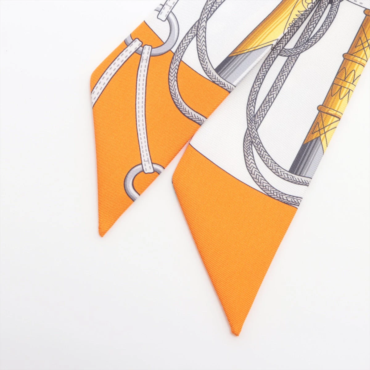 2022年 春夏 HERMES エルメス スカーフ ツイリー Cliquetis