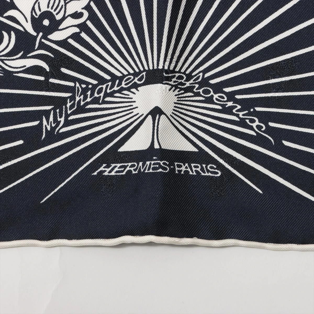 エルメス　カレ70 レアカラー❣️「不死鳥の神話」柄 HERMES エルメス カレ70 スカーフ MYTHIQUES PHOENIX TATOO