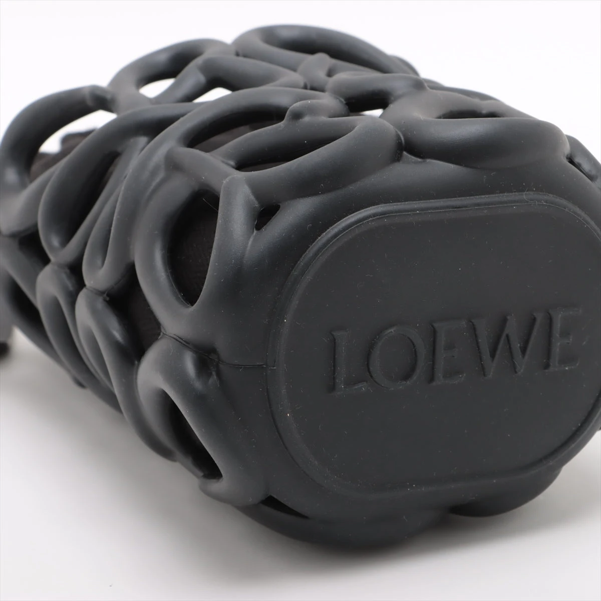 【LOEWE】アナグラム★インフレーテッドポケット♦︎レザー×ラバー♦︎ブラック ロエベ アナグラム インフレーテッドポケット レザー×ラバー