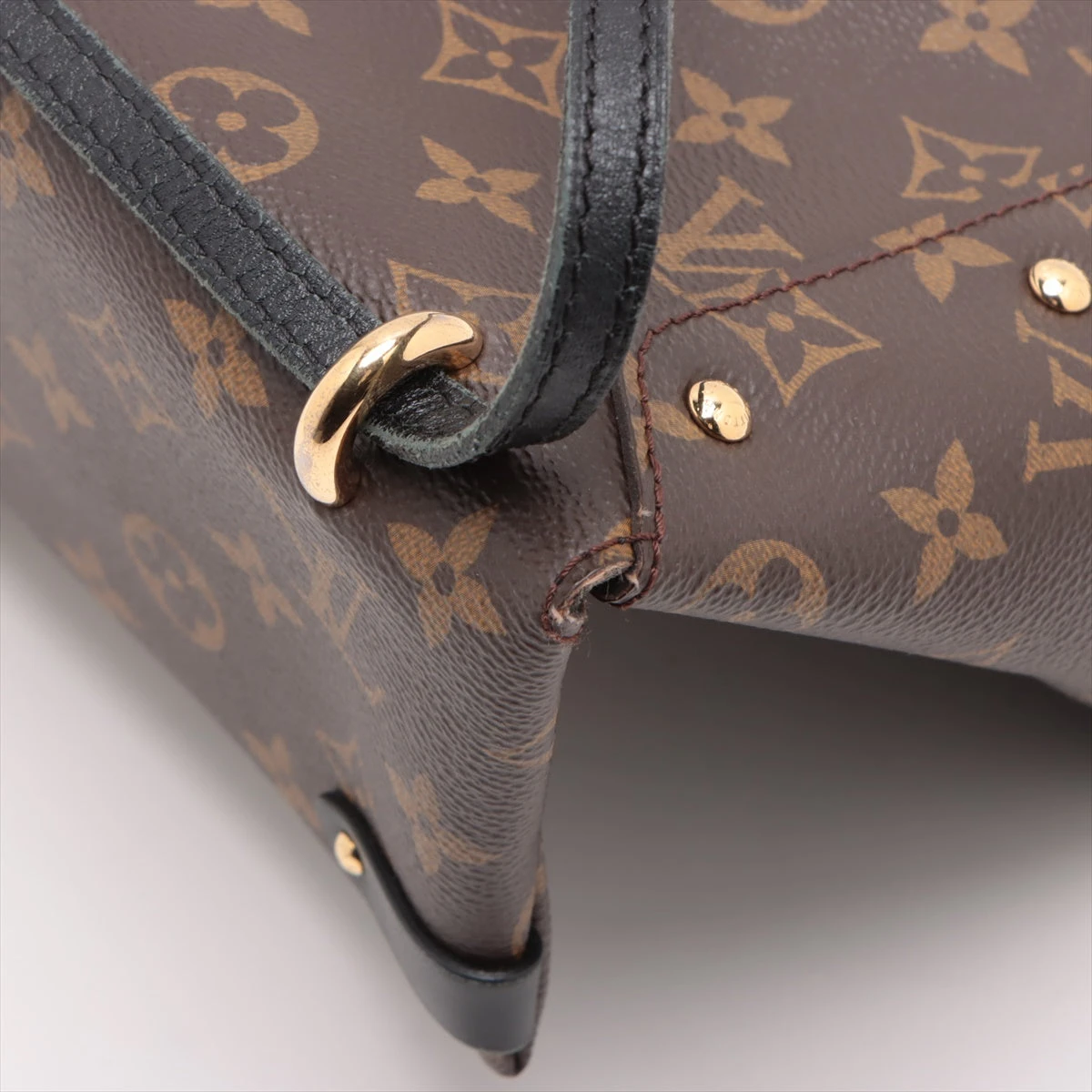 ヴィトン モノグラム サックトリアングルPM M41693 A2682757