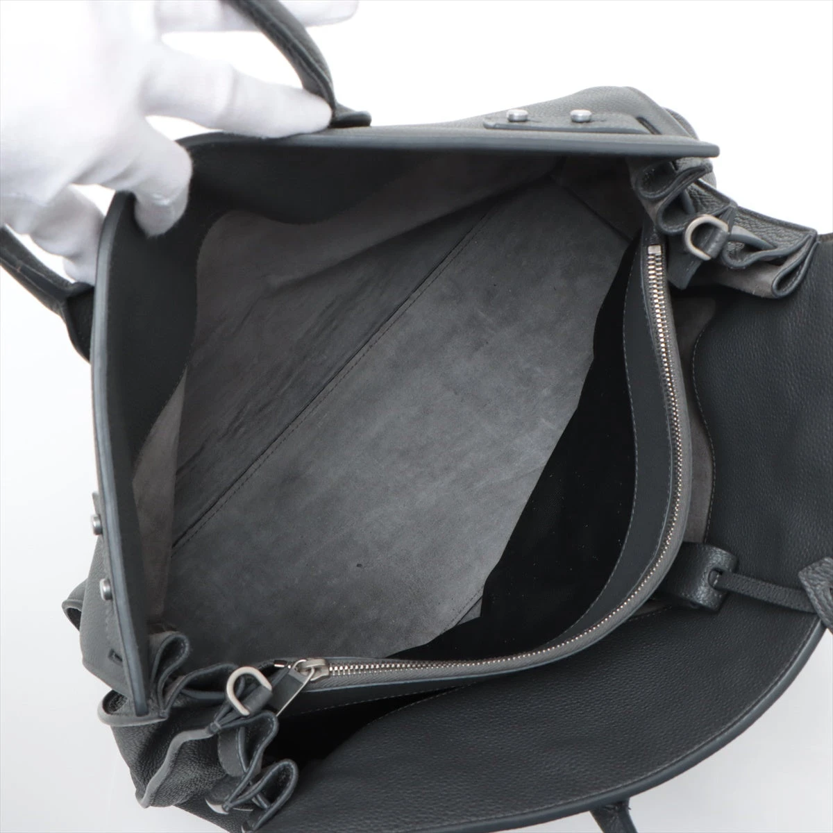 美品✨サンローラン　サックドジュール　2way グレー　ショルダー イヴサンローランサックドジュール グレー カーフ 2WAYバッグ