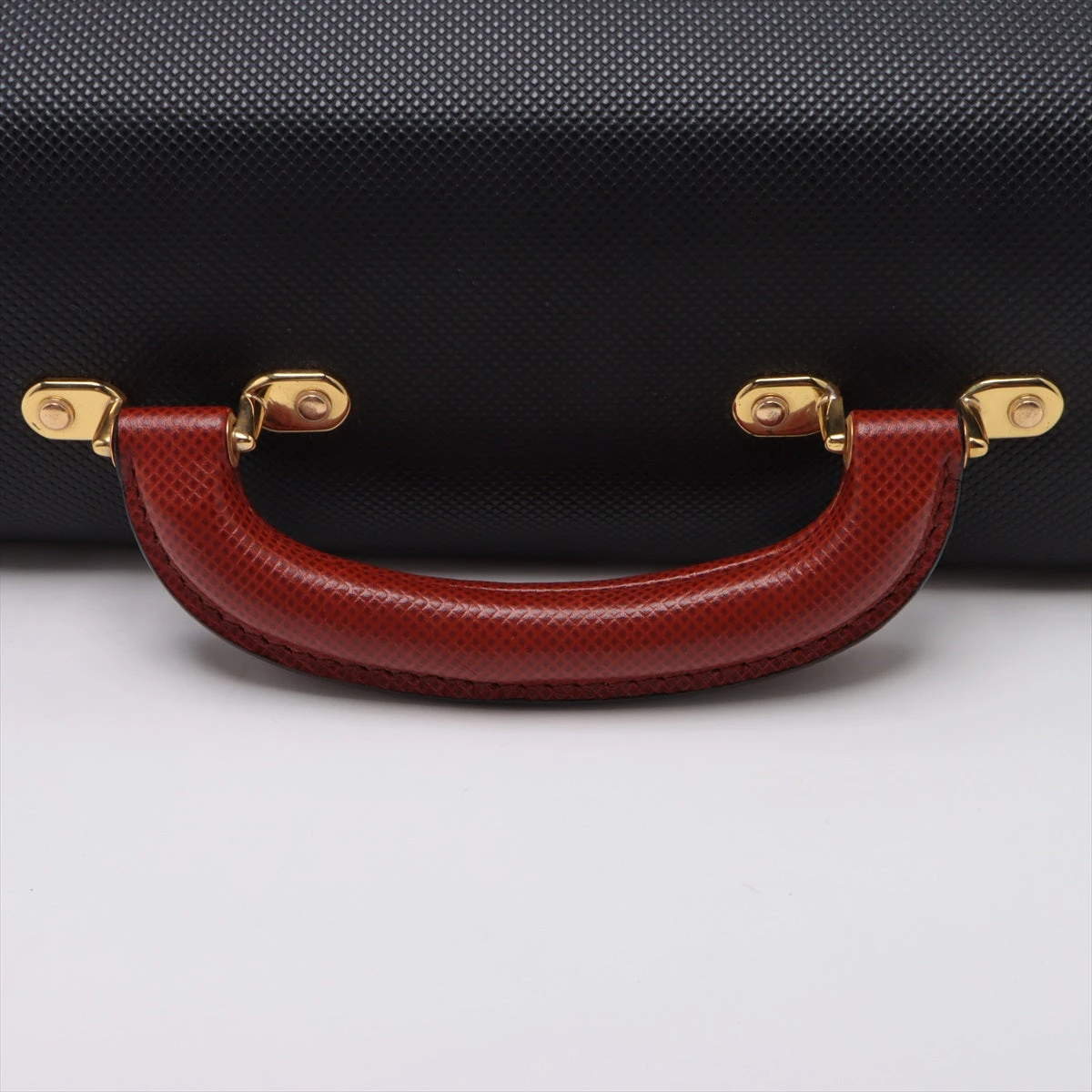ボッテガヴェネタ ビジネスバッグ ブラック レザー ゴールド金具 BOTTEGA VENETA ミニ ウォレス ショルダーバッグ ブラック