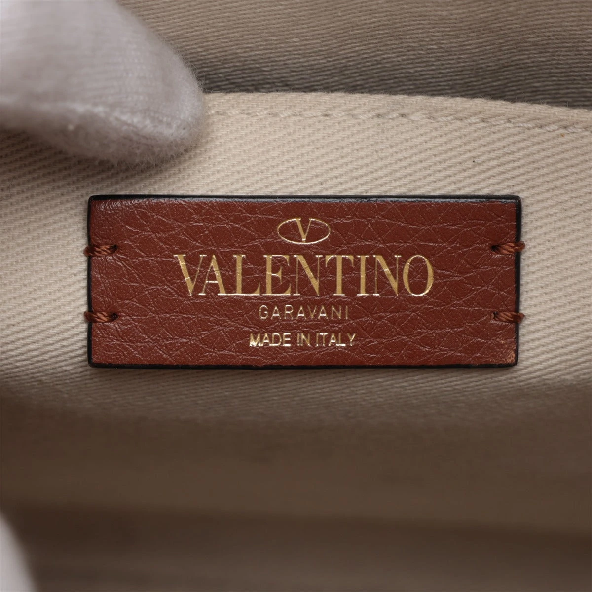 VALENTINO ロゴ かご トートバッグ ブラウン【注目商品】★ Valentino Garavani Vロゴ ロッカー トートバッグ | ブラウン